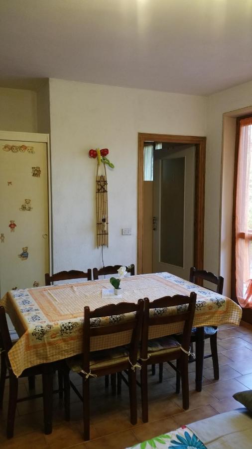 Romagnoli Family Cottage Ameno Dış mekan fotoğraf